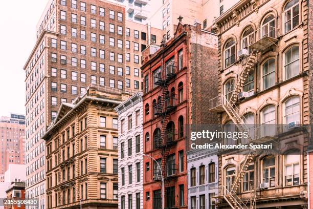 apartment buildings in tribeca neighbourhood, new york city, usa - tribeca imagens e fotografias de stock