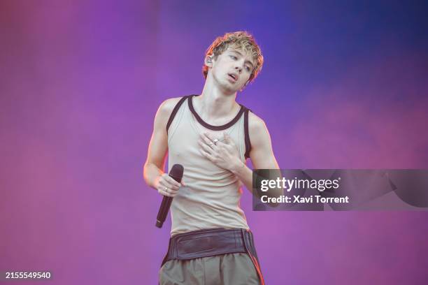 Troye Sivan performs in concert during Primavera Sound Festival on May 31, 2024 in Barcelona, Spain.