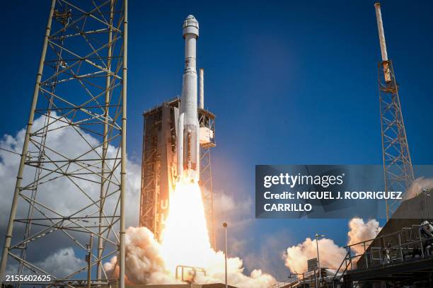 The United Launch Alliance Atlas V rocket with Boeing's CST-100 Starliner spacecraft launches from Space Launch Complex 41 at Cape Canaveral Space...