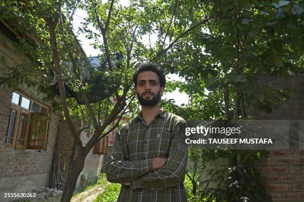 Abrar Rashid 270 Kashmiri Abdul Rashid Stock Photos, High-Res Pictures, and Images ...