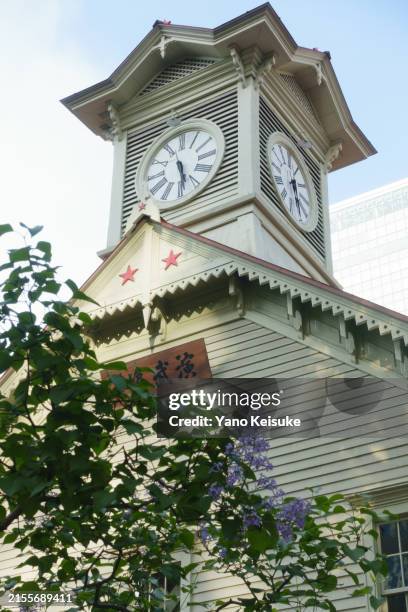 sapporo clock tower - turmuhr stock-fotos und bilder