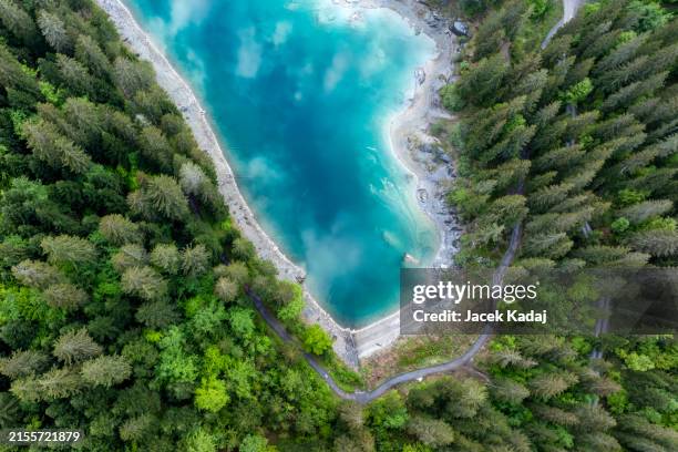 caumasee, lake with turquoise water, switzerland - graubunden canton stock pictures, royalty-free photos & images