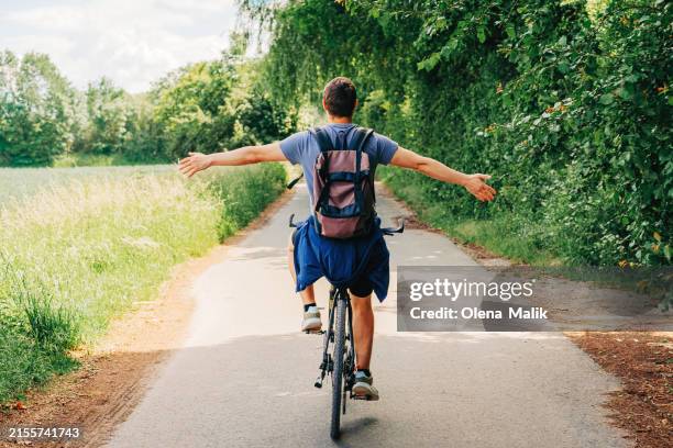 Persohn Riding Bike 346 Person Riding Bike Sketch Stock Photos, High-Res Pictures, and ...