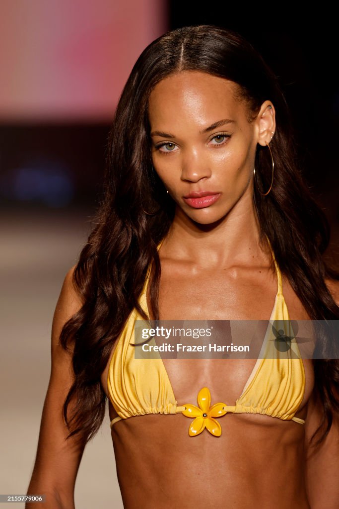 Leslie Amon - Paraiso Miami Swim Week