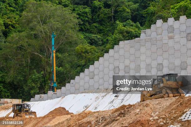 reinforced earth retaining wall system - retaining wall stock pictures, royalty-free photos & images