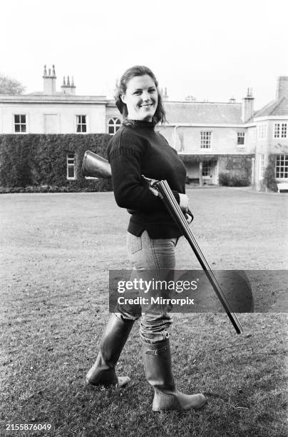 Erico Roe 44 Erika Roe Stock Photos, High-Res Pictures, and Images - Getty Images