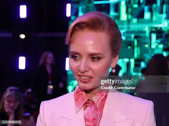 Maria Putin Maria Vorontsova, Vladimir Putin's daughter, smiles during the... News ...