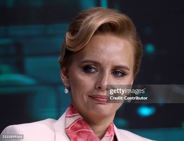 Maria Putin Maria Vorontsova, Vladimir Putin's daughter, smiles during the... News ...