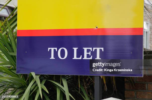 5,476 Homeless Sign Stock Photos, High-Res Pictures, and Images - Getty ...