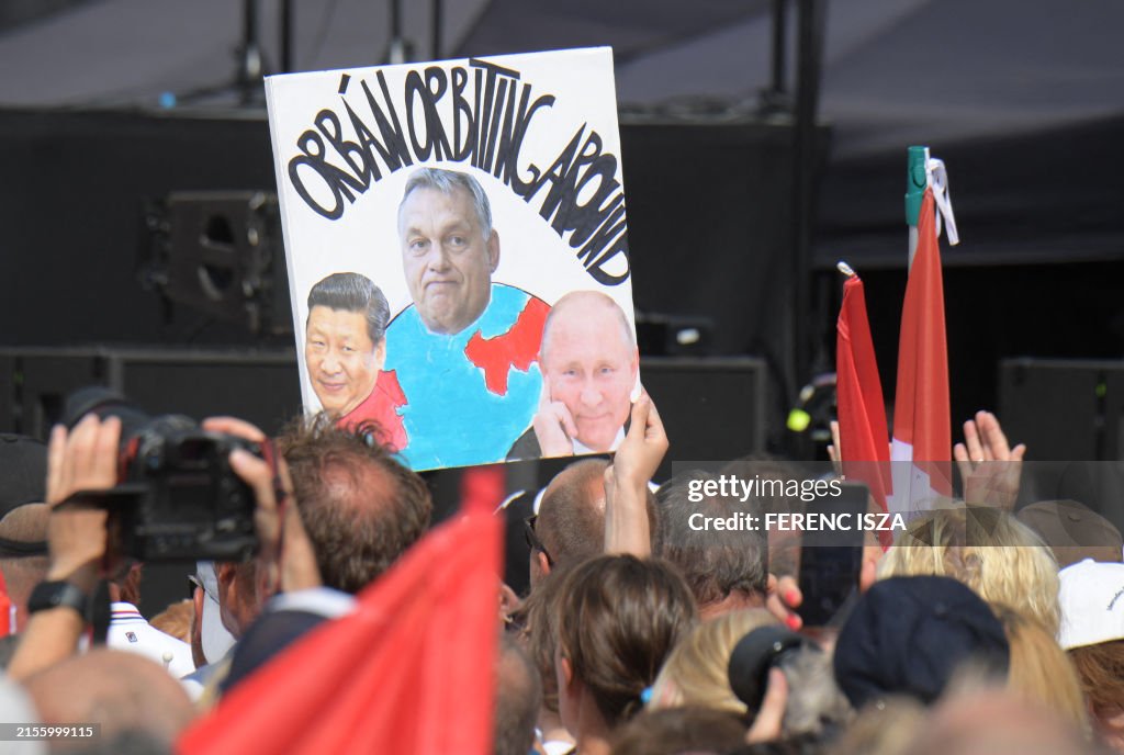 HUNGARY-EU-POLITICS-VOTE-DEMONSTRATION