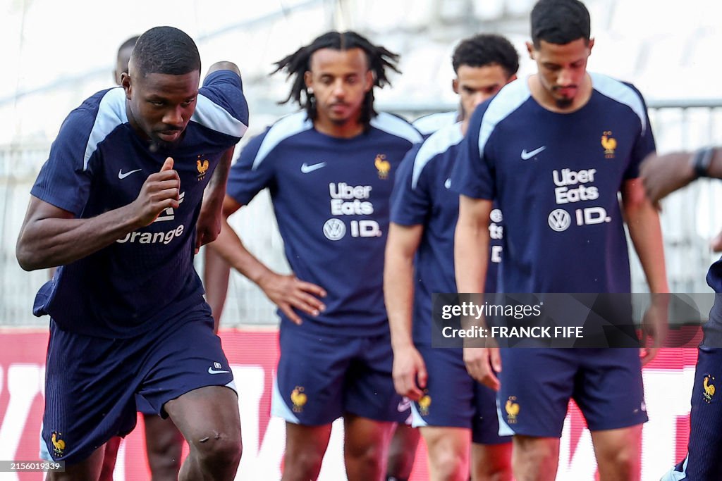 FBL-FRIENDLY-FRA-CAN-EURO 2024-TRAINING