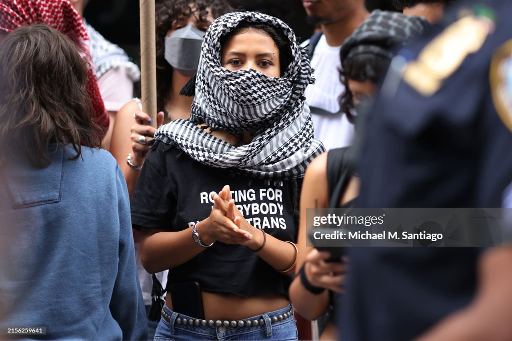 Pro-Israel Activists Protest At Baruch College In New York City