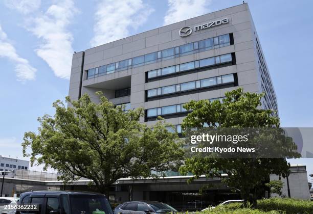 Mazda In Japan 111 Mazda Headquarters Stock Photos, High-Res Pictures, and Images ...