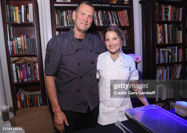 Sarah Raffetto 22 Stephen Werther Stock Photos, High-Res Pictures, and Images - Getty ...