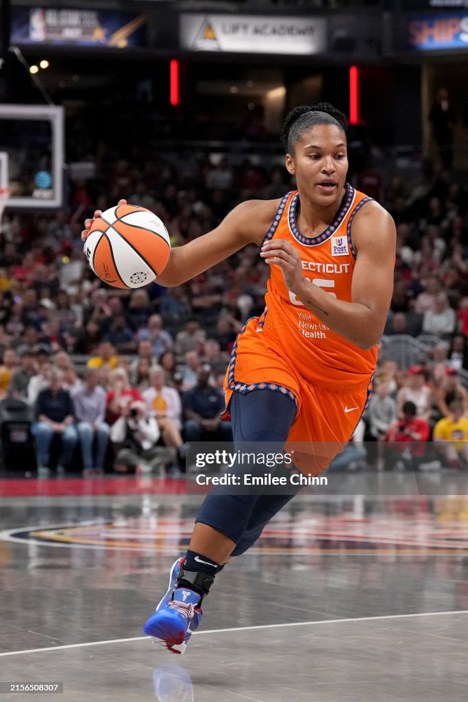 Connecticut Sun v Indiana Fever