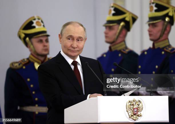 3,961 Vladimir Putin Smile Stock Photos, High-Res Pictures, and Images ...