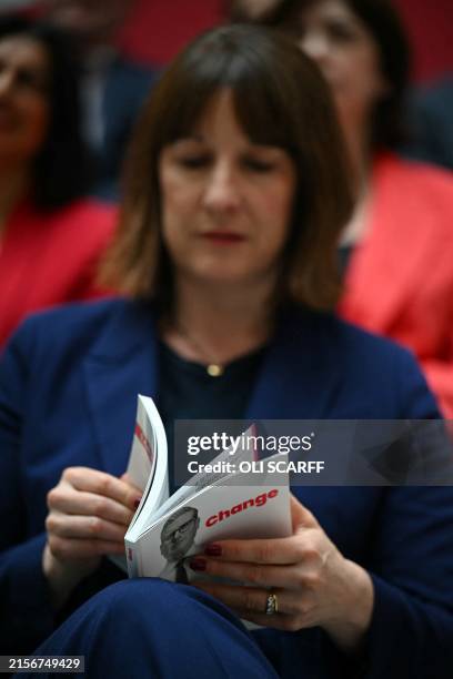 Rachel Reeves Reading 3,706 Reading Booklet Stock Photos, High-Res Pictures, and Images ...