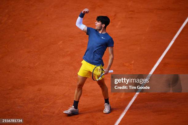 Carlos Alcaraz of Spain celebrates a point against Alexander Zverev of Germany during the Men's Singles Final match on Day 15 of the 2024 French Open...