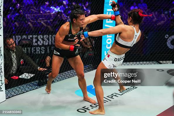 Sumiko Inaba Images Sumiko Inaba throws a punch against Saray Orozco during PFL 2024 week ...