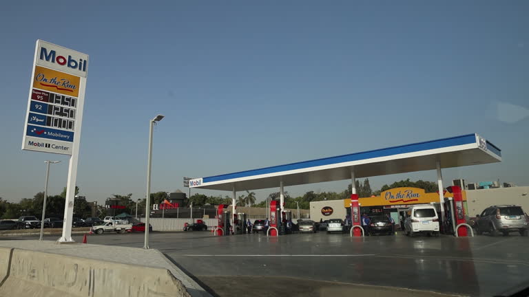 Mobil Ras 60 Mobil Gas Station Logo Stock Videos, Footage, & 4K Video Clips ...