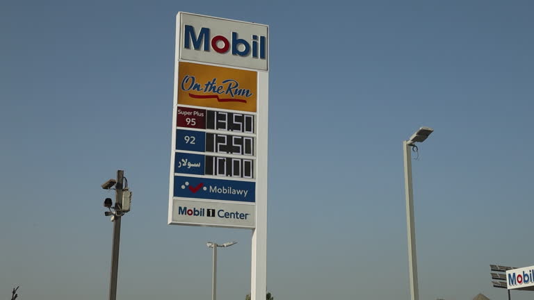Mobil Ras 55 Mobil Gas Station Logo Stock Videos, Footage, & 4K Video Clips ...