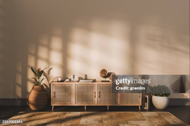 simple de la sala de estar - vida sencilla fotografías e imágenes de stock