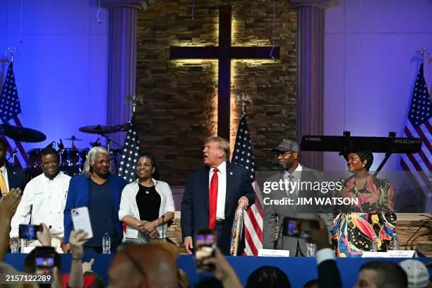 us-vote-politics-trump.webp