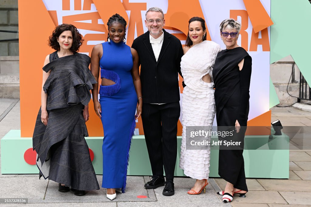 Axel Riger Farshid Moussavi, Clara Amfo, Axel Ruger, Batia Ofer and Rebecca ...