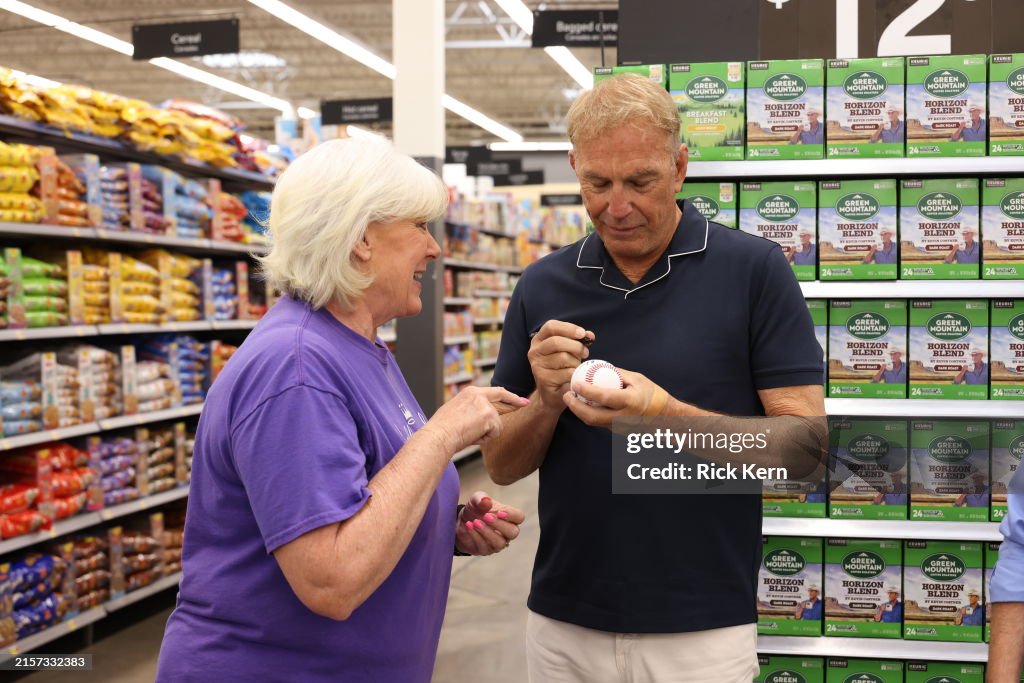 While in Dallas promoting his upcoming film “Horizon: An American Saga,” Kevin Costner stopped by the Walmart in Northfield TX to thank associates with his Horizon Blend coffee from Green Mountain Coffee Roasters...