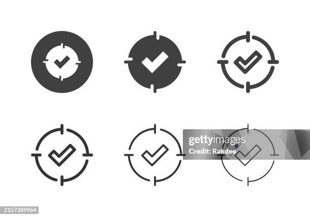 ilustraciones, imágenes clip art, dibujos animados e iconos de stock de iconos de destino verificados - multi series - objetivo militar