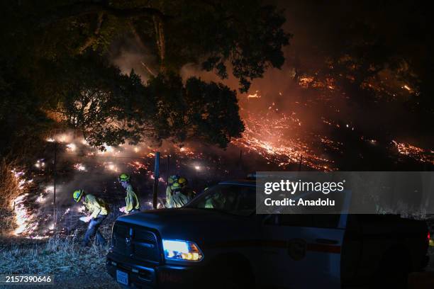 Line Point Fire 1,109 Point Fire 2024 Stock Photos, High-Res Pictures, and Images ...