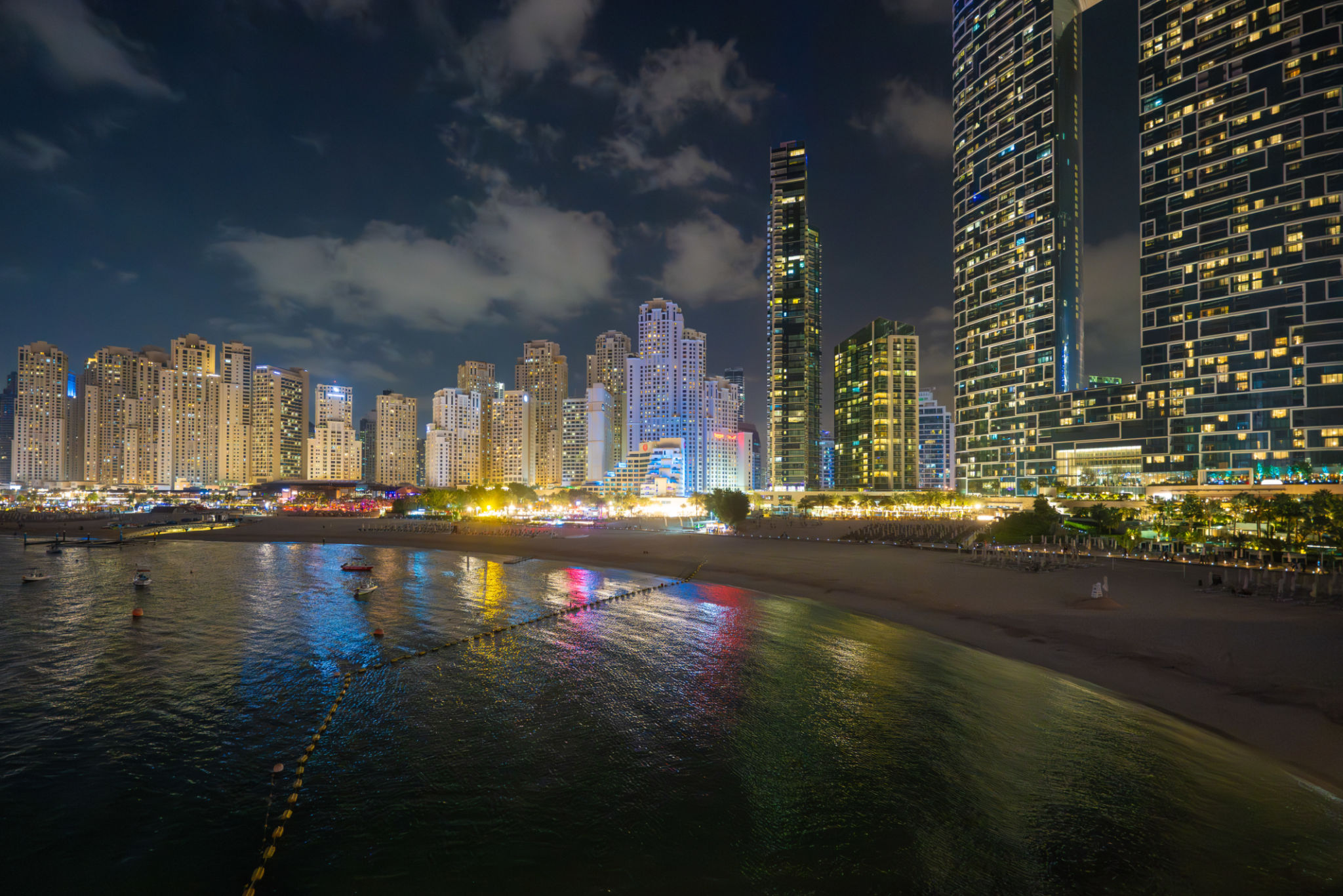 dubai marina club