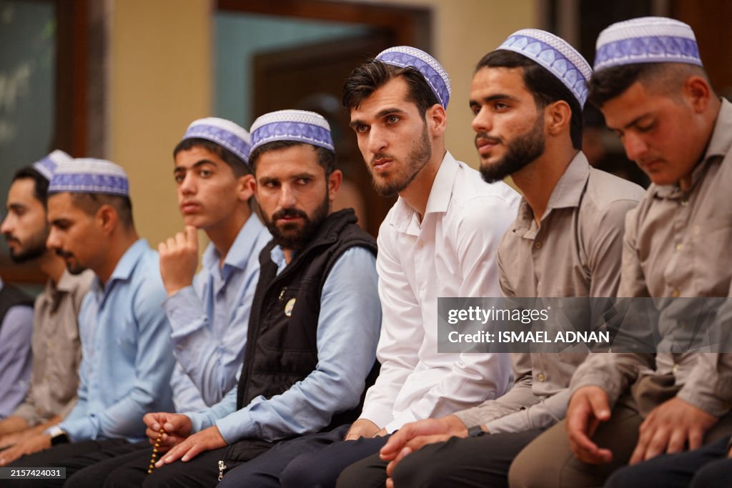 Muslims In Iraq Sufi Iraqi Kurdish Muslims followers of the al-Aliyah al-Qadiriyah ...