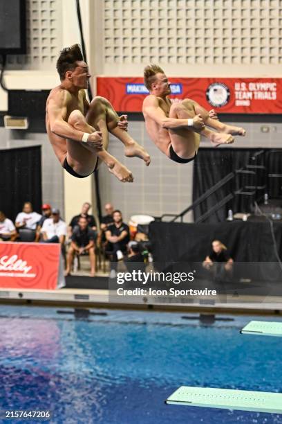 Synchronized Diving Events 22,082 Synchronized Dive Stock Photos, High-Res Pictures, and Images ...