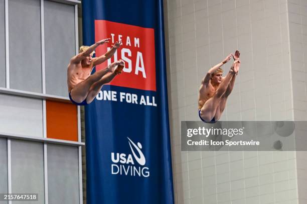 813 Synchronized 3 Meter Final Stock Photos, High-Res Pictures, and ...