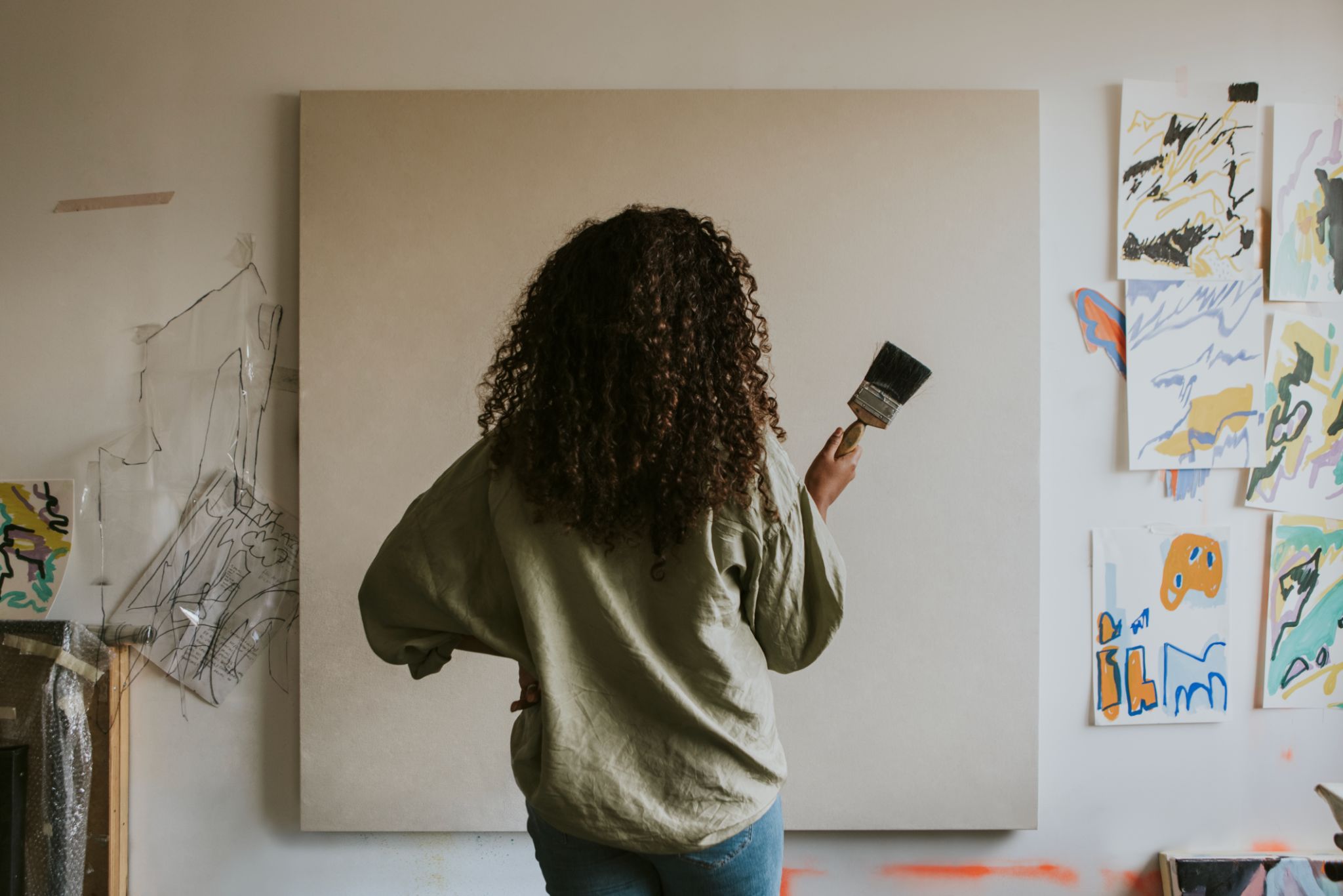 artist painting canvas