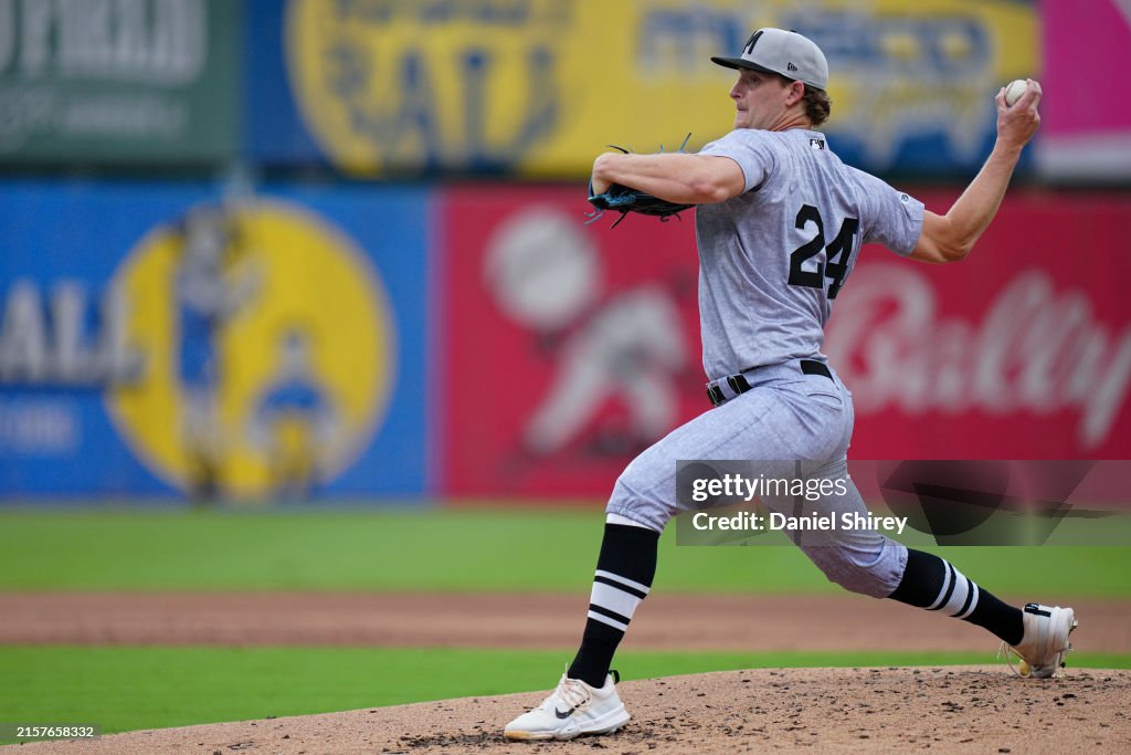 Montgomery Biscuits v. Birmingham Barons