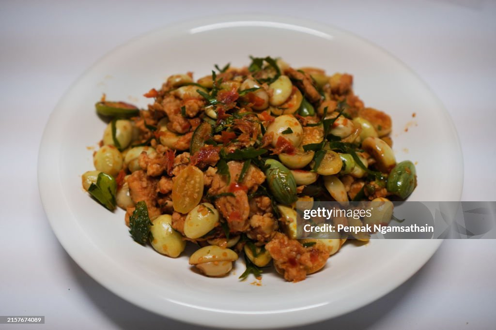 Red Curry with Chicken and eggplants