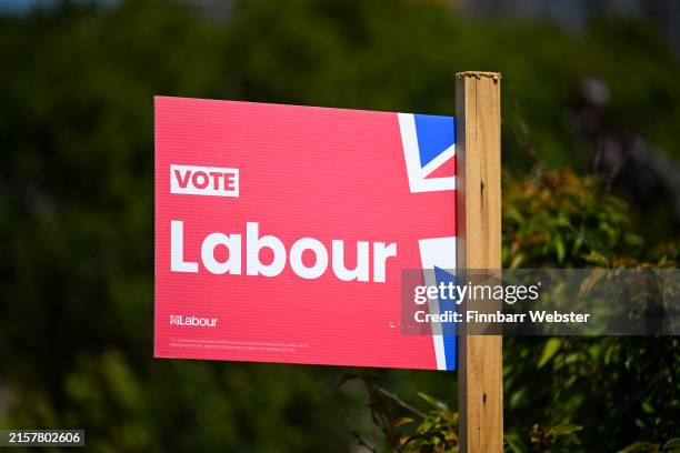 Labor Party Sign 5,159 Labour Party Sign Stock Photos, High-Res Pictures, and Images ...