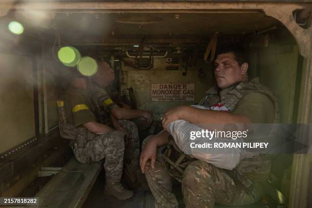 248 M113 Personnel Carrier Stock Photos, High-Res Pictures, and Images ...