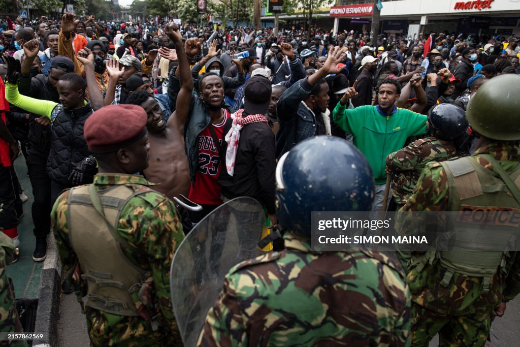 KENYA-ECONOMY-POLITICS