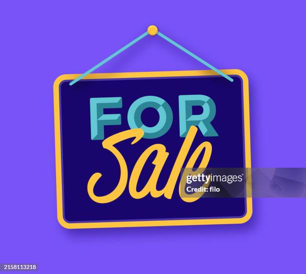 zu verkaufen retro hängeschild - wiedereröffnung stock-grafiken, -clipart, -cartoons und -symbole