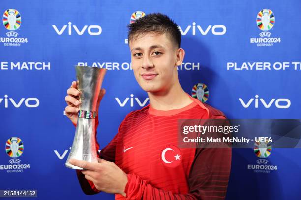 Arda Ruler Rasmlari 14.884 fotos e imágenes de alta resolución de Arda Guler - Getty Images