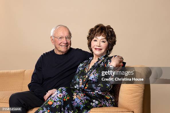 Resnick Business people Stewart Resnick and Lynda Resnick are photographed ...