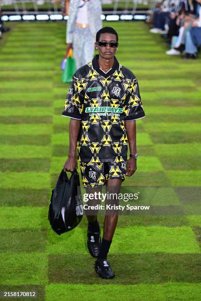 Model walks the runway during the Louis Vuitton Menswear Spring/Summer 2025 show as part of Paris Fashion Week on June 18, 2024 in Paris, France.