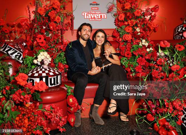 21 374 Pizza Hut Photos High Res Pictures Getty Images 21-374-pizza-hut-photos-high-res-pictures-getty-images
