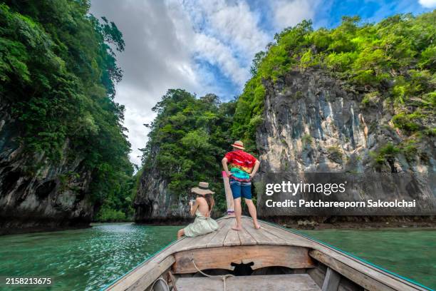 lagoon on travel - andaman and nicobar islands stock pictures, royalty-free photos & images