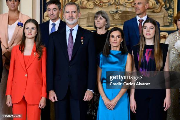 Crown Princess Leonor of Spain, King Felipe VI of Spain, Queen Letizia of Spain and Princess Sofia of Spain pose for a family photo with all the...