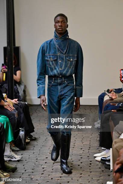 Model walks the runway during the Bianca Saunders Menswear Spring/Summer 2025 show as part of Paris Fashion Week on June 19, 2024 in Paris, France.