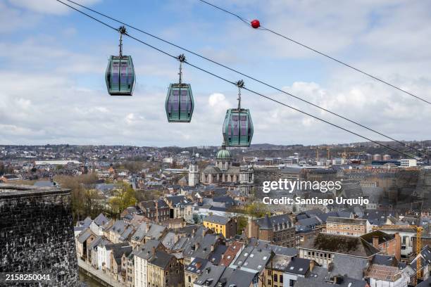 cable car to the citadelle of namur - provincie namur stockfoto's en -beelden